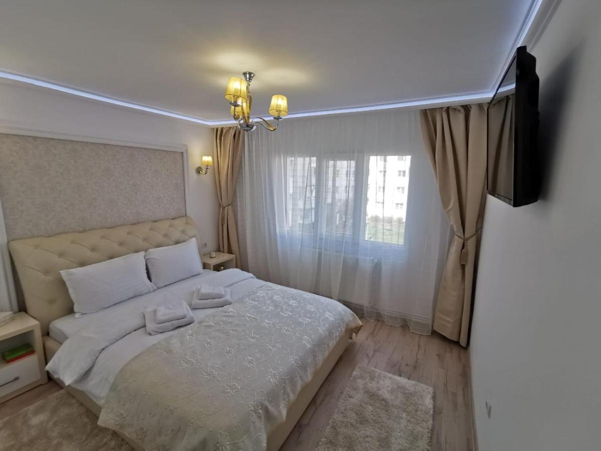 Apartament Gold Luxury Lejlighed Tîrgu Ocna Eksteriør billede